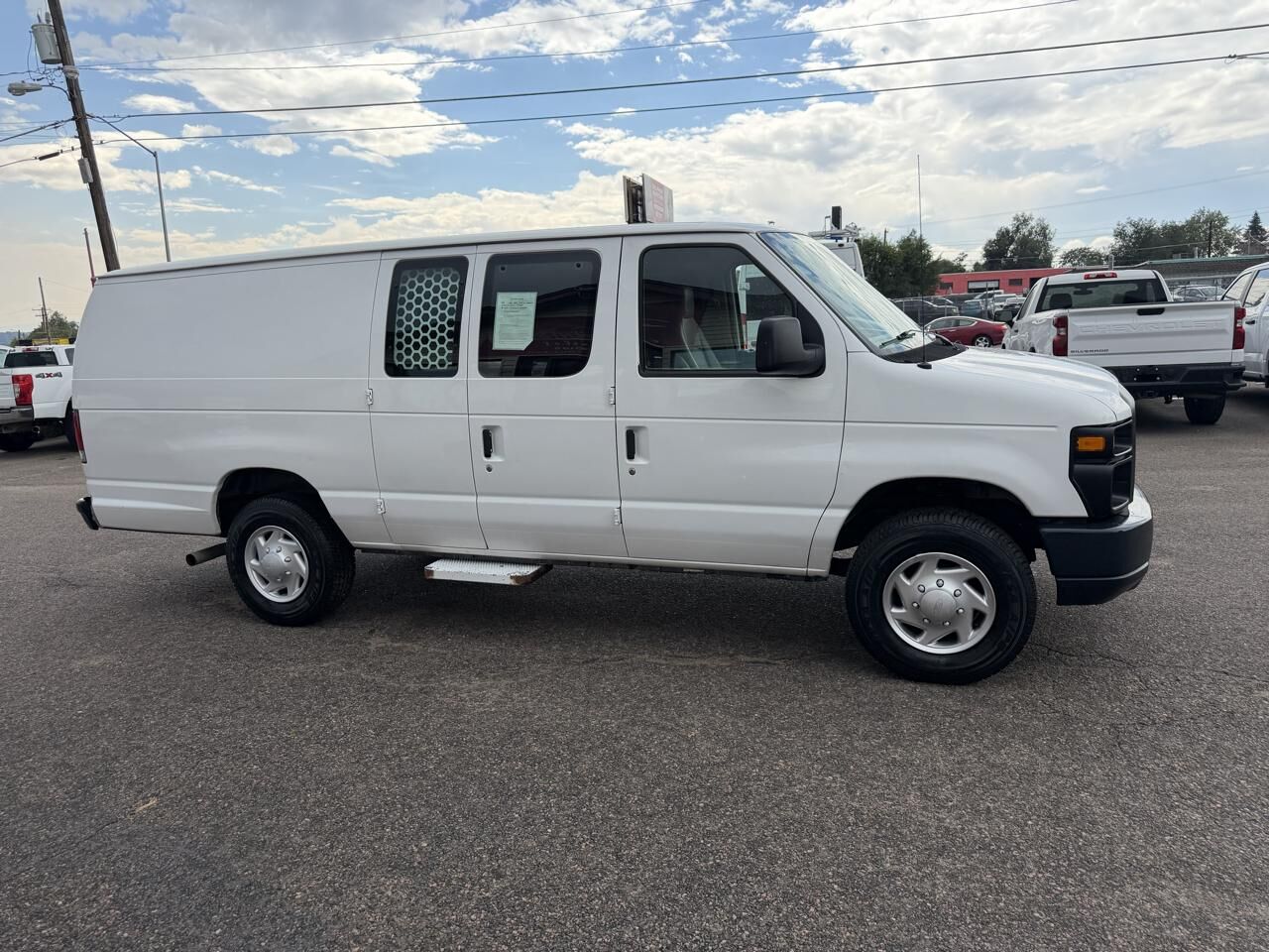 2013 FORD E-350