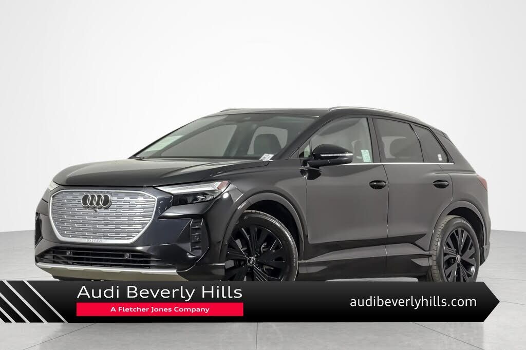 2023 AUDI Q4