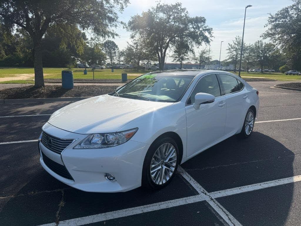 2015 LEXUS ES
