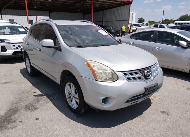 2013 NISSAN Rogue