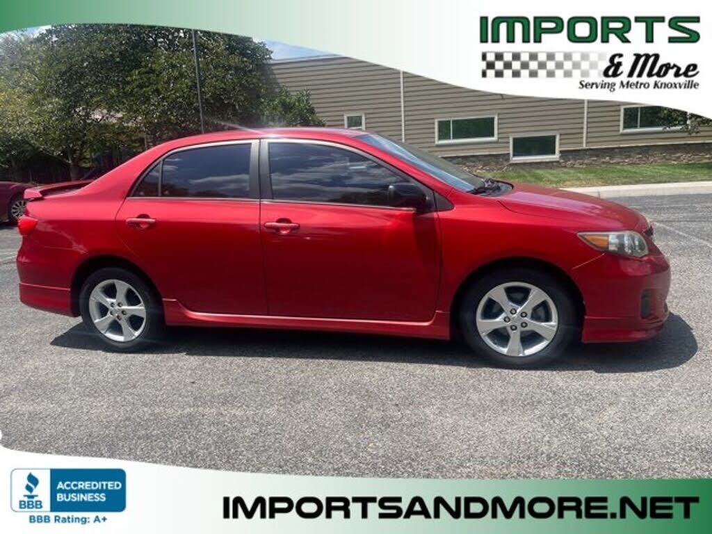 2013 TOYOTA Corolla
