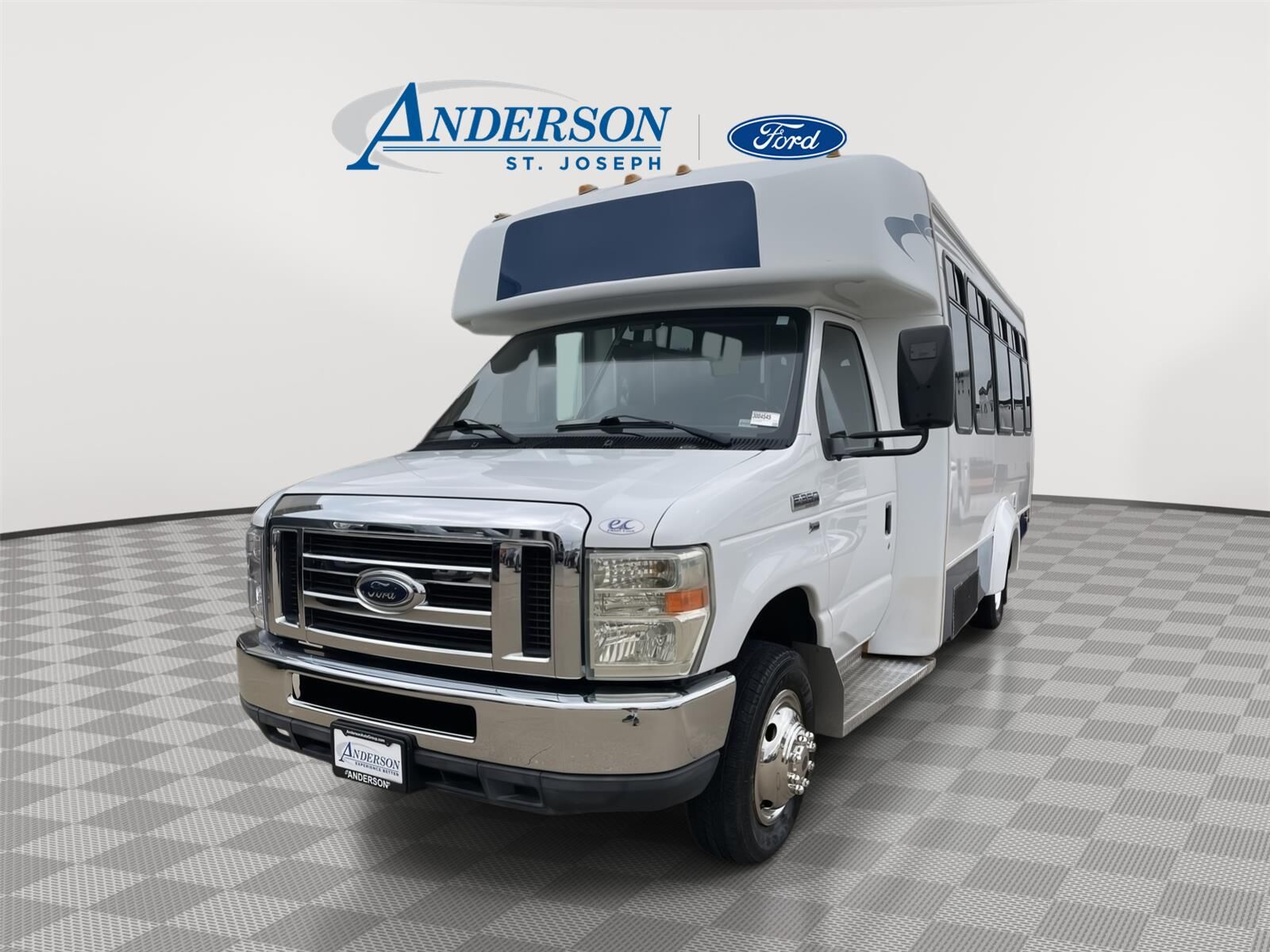 2009 FORD E-350