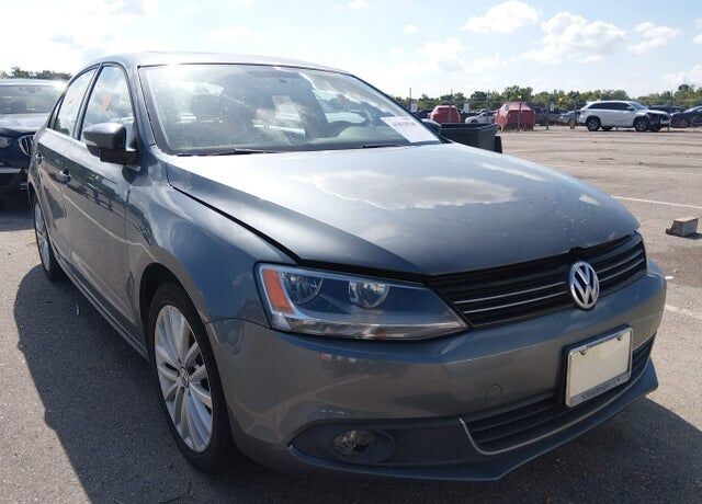 2014 VOLKSWAGEN Jetta