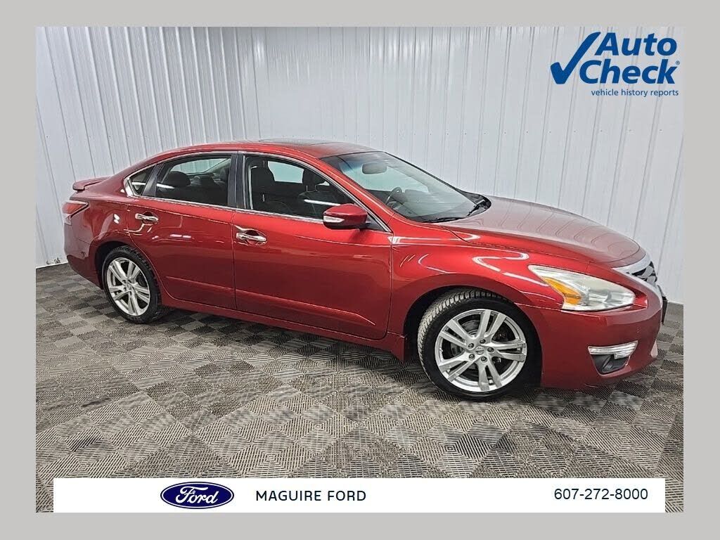 2015 NISSAN Altima