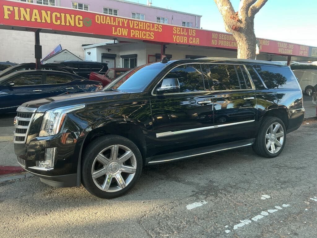 2019 CADILLAC Escalade ESV