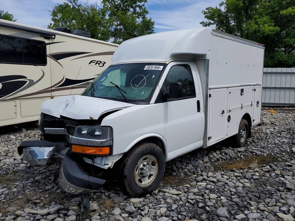 2017 CHEVROLET Express