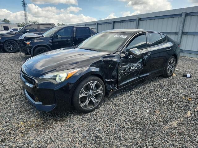 2021 KIA Stinger