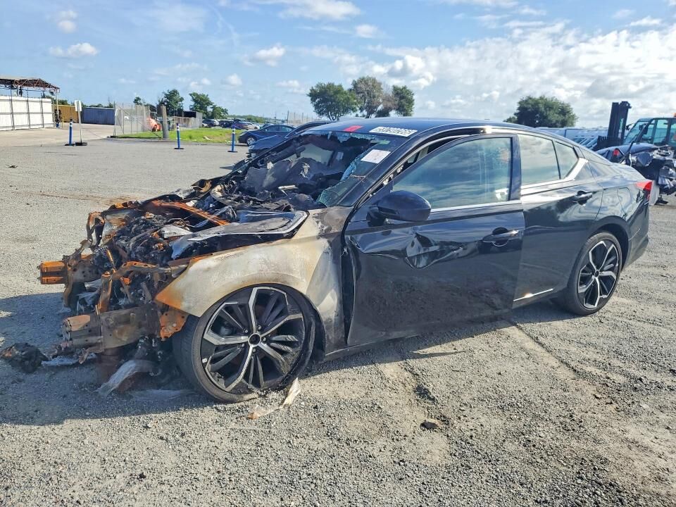 2025 NISSAN Altima