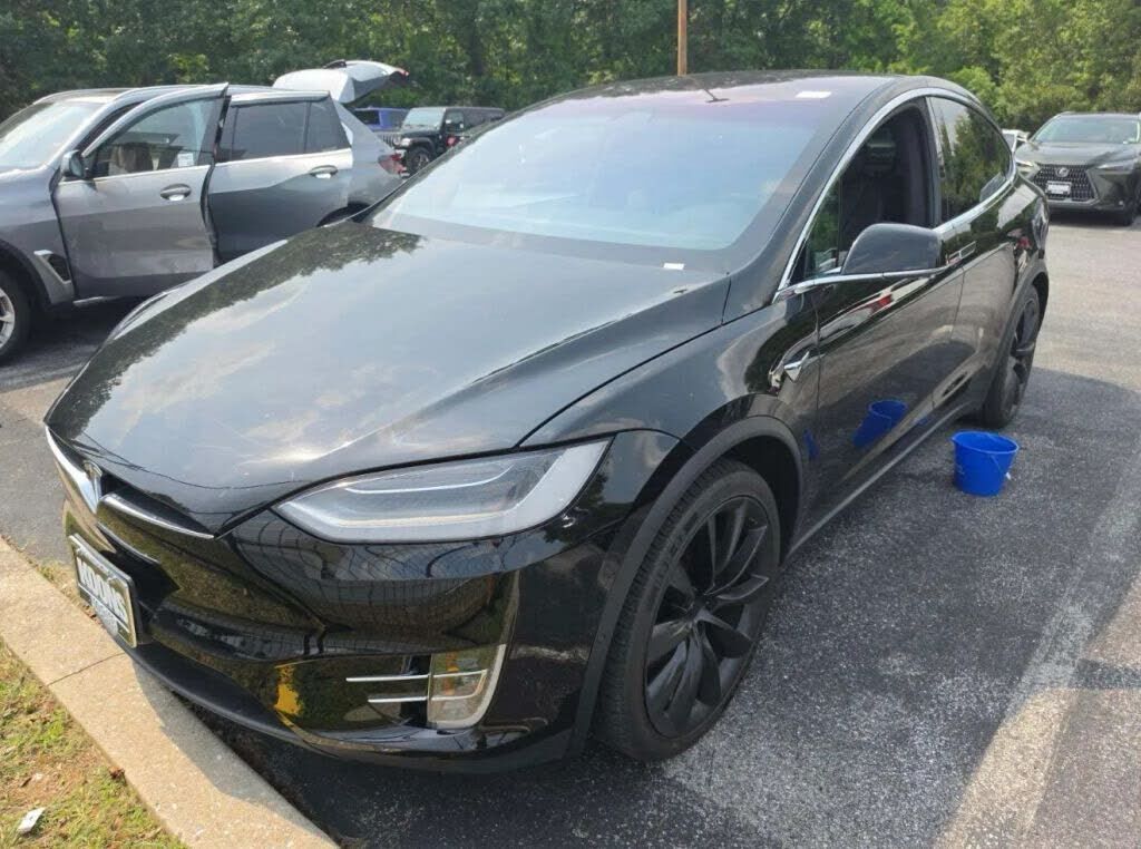 2020 TESLA Model X