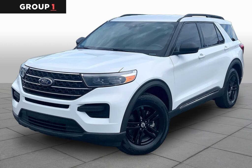 2022 FORD Explorer