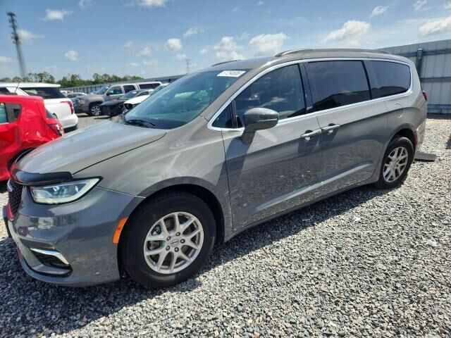 2022 CHRYSLER Pacifica