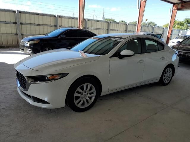 2020 MAZDA Mazda3