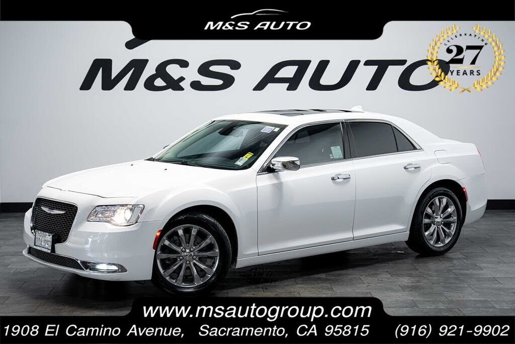 2018 CHRYSLER 300