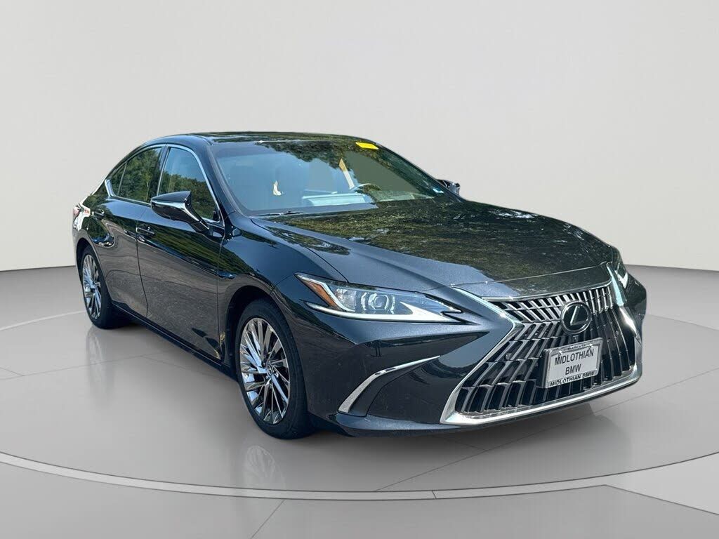 2024 LEXUS ES