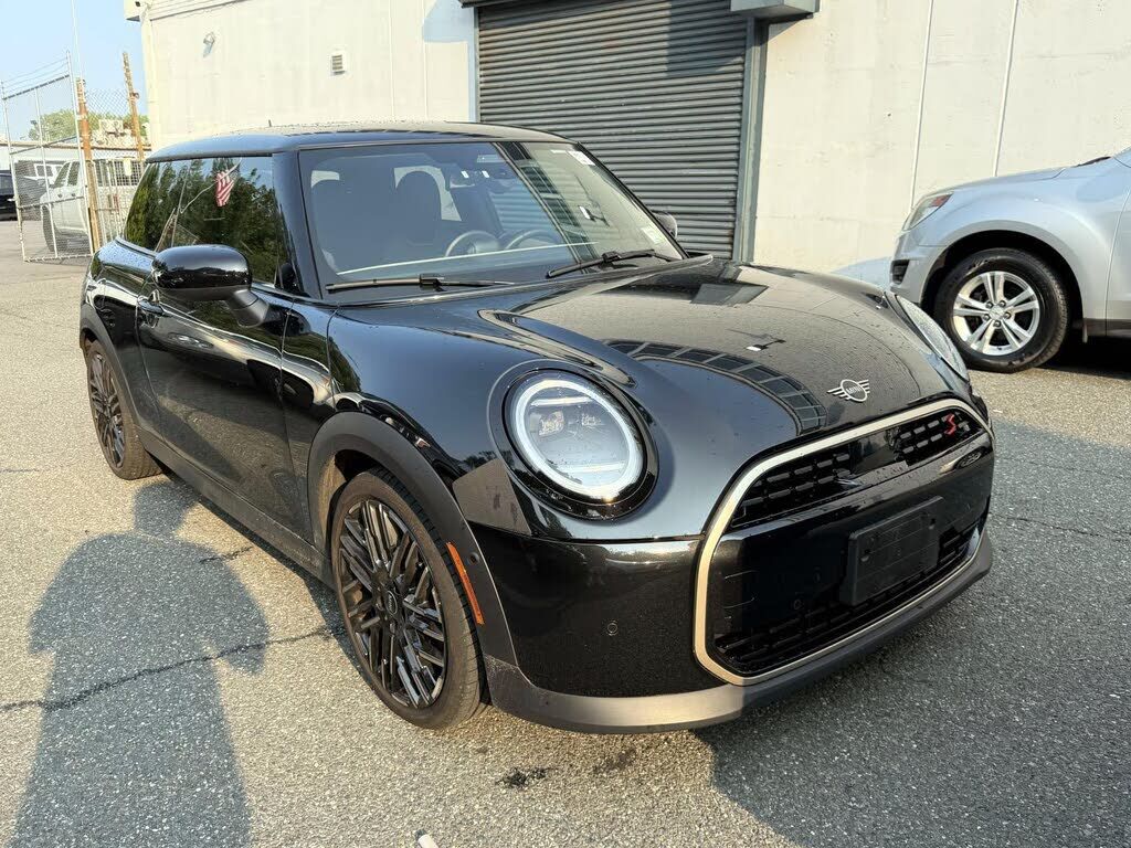 2025 MINI Hardtop
