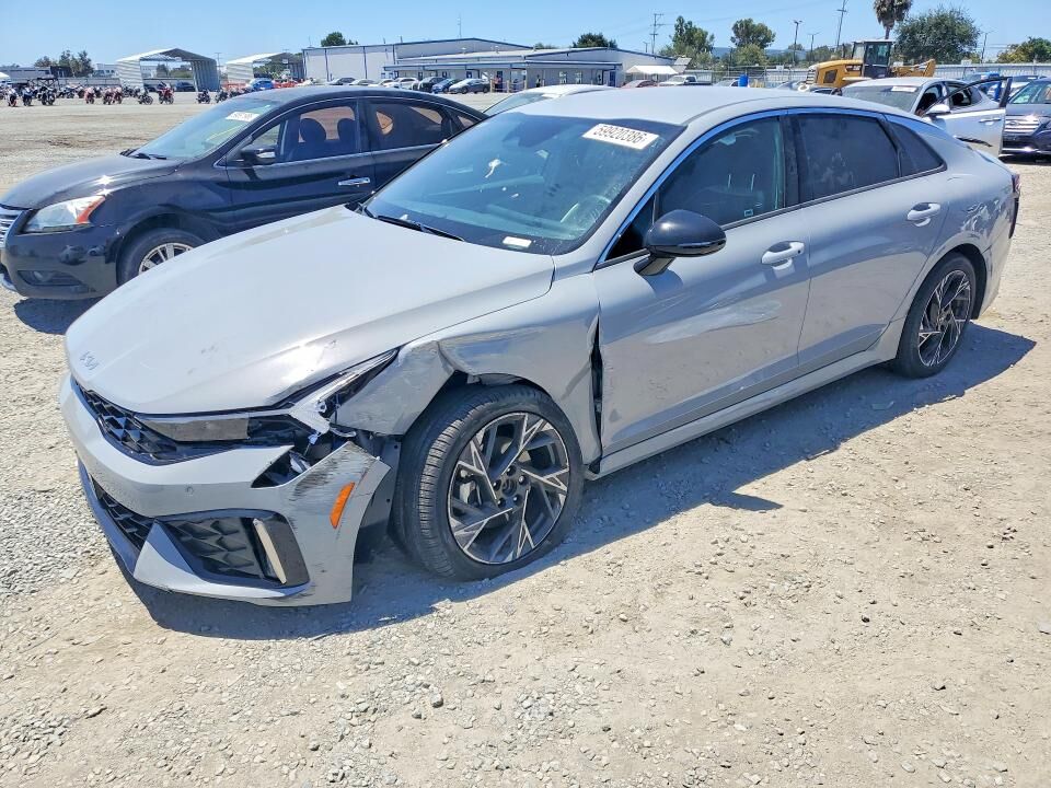 2025 KIA K5