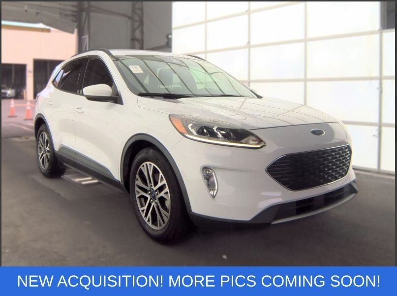2020 FORD Escape