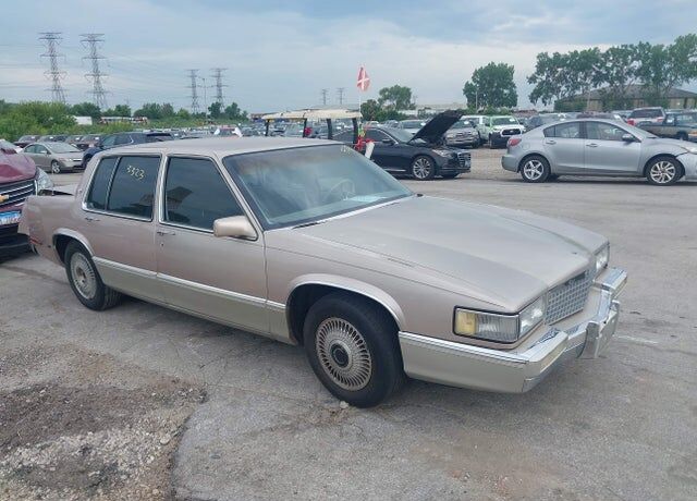 1990 CADILLAC Deville