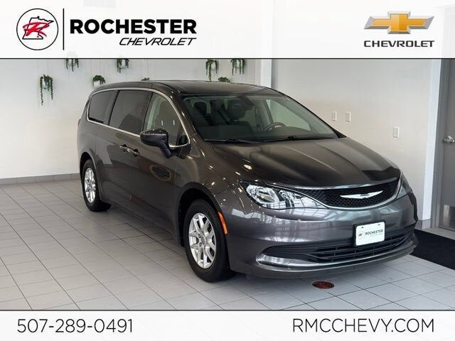 2017 CHRYSLER Pacifica