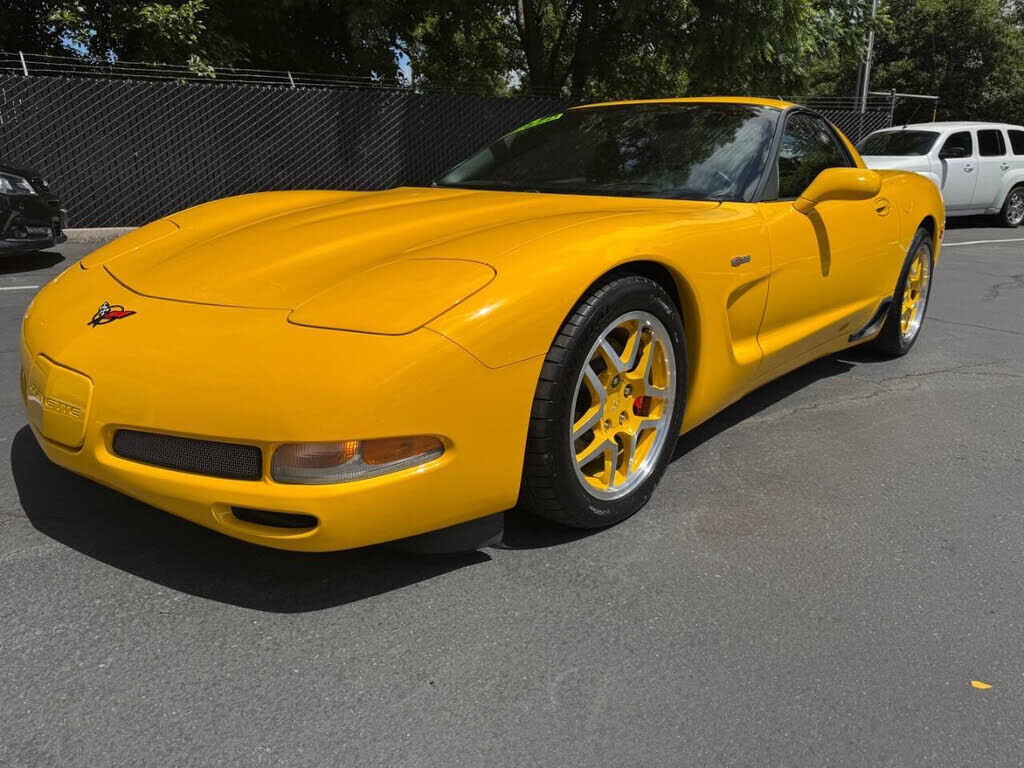 2004 CHEVROLET Corvette