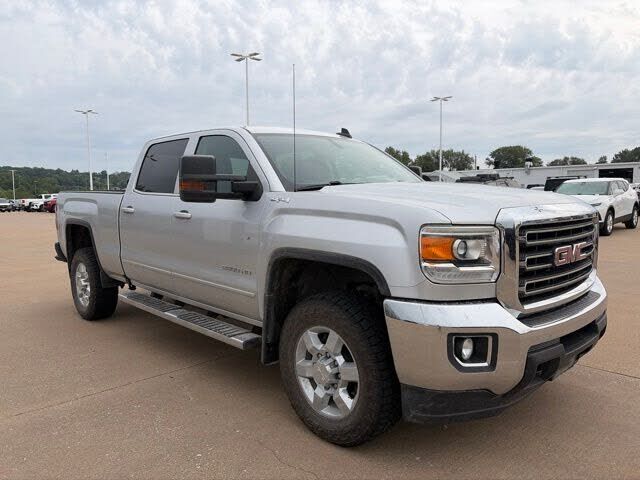 2016 GMC Sierra