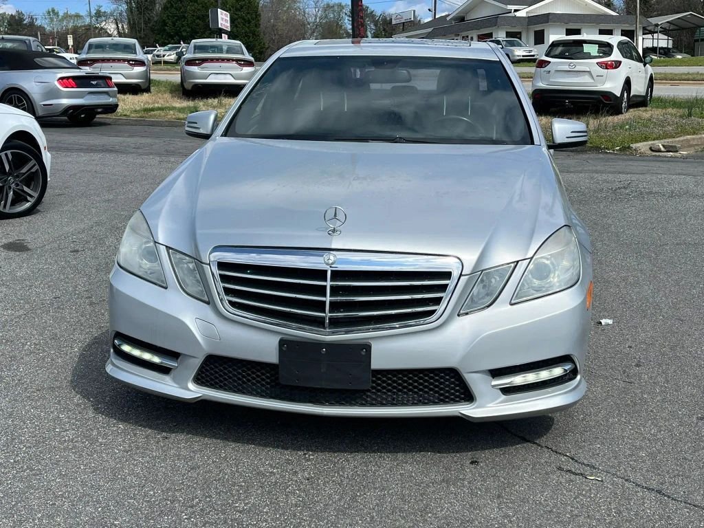2012 MERCEDES-BENZ E-Class
