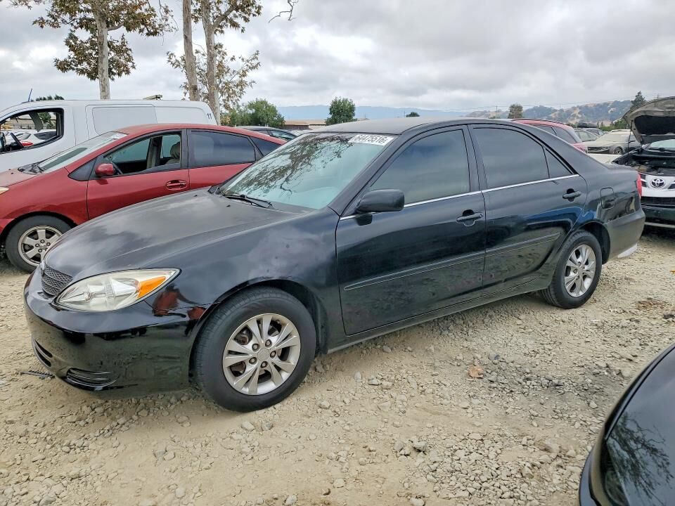 2004 TOYOTA Camry