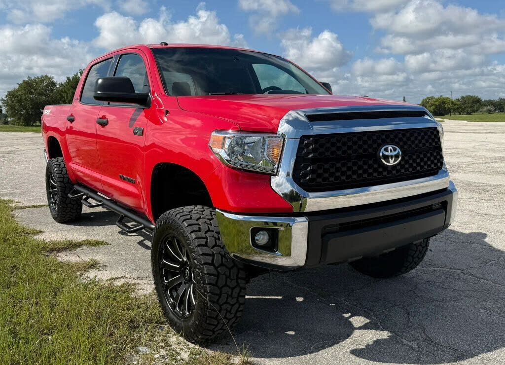 2014 TOYOTA Tundra