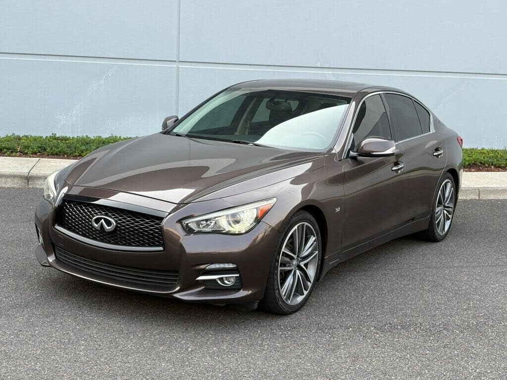 2014 INFINITI Q50