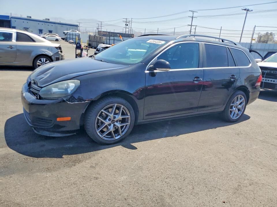 2011 VOLKSWAGEN Jetta Wagon