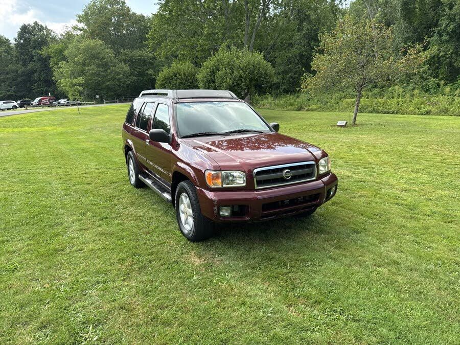 2002 NISSAN Pathfinder