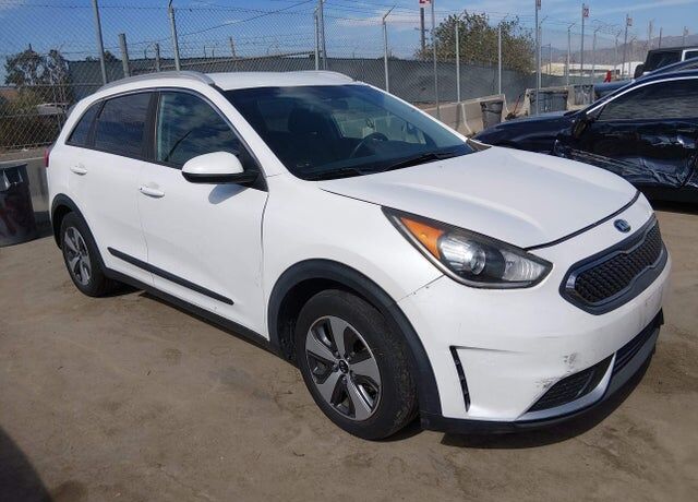 2017 KIA Niro