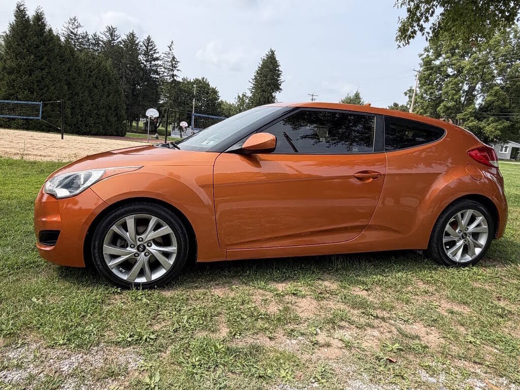 2016 HYUNDAI Veloster