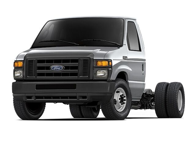 2017 FORD E-450