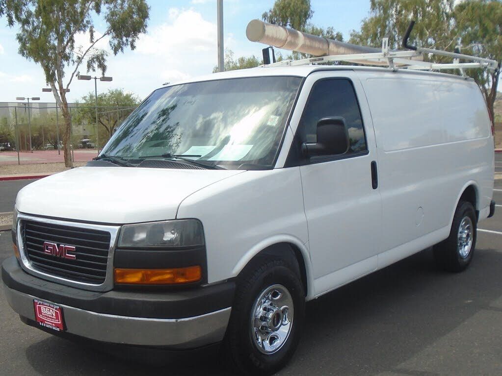 2018 GMC Savana