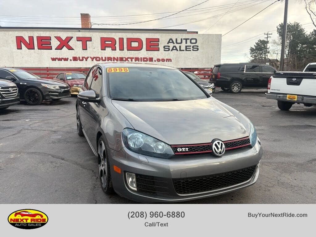 2011 VOLKSWAGEN GTI