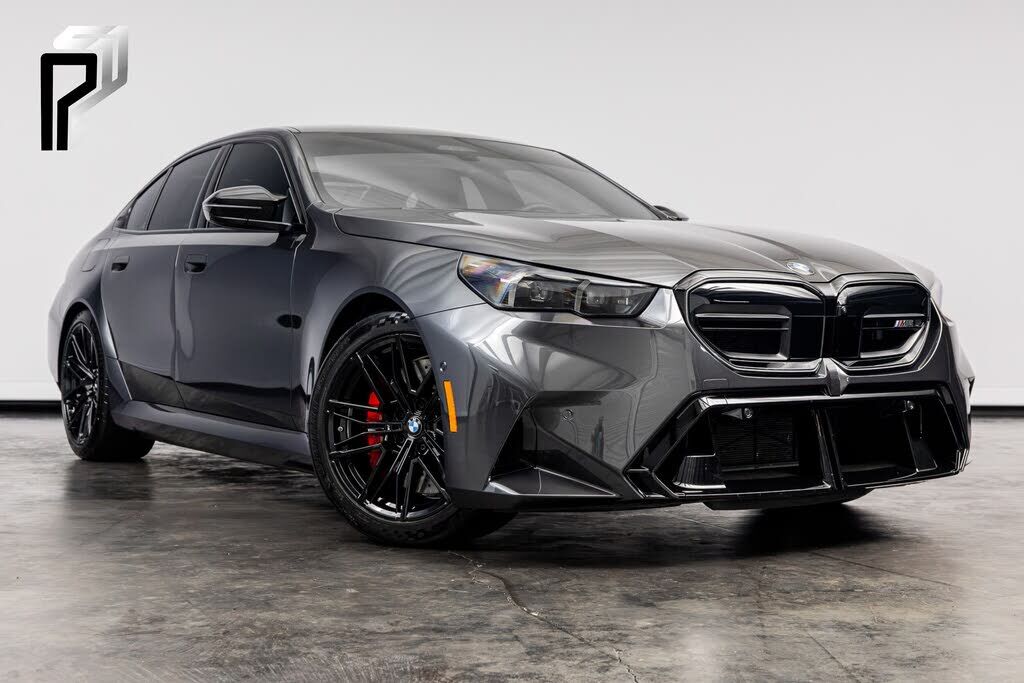 2026 BMW M5
