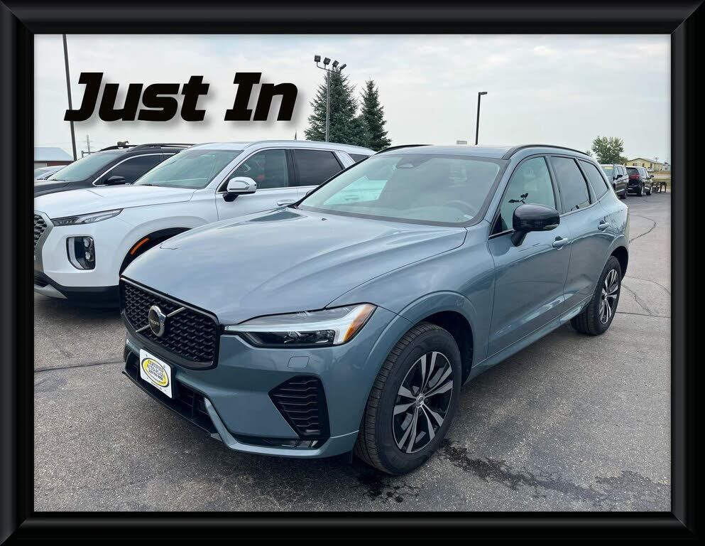 2024 VOLVO XC60