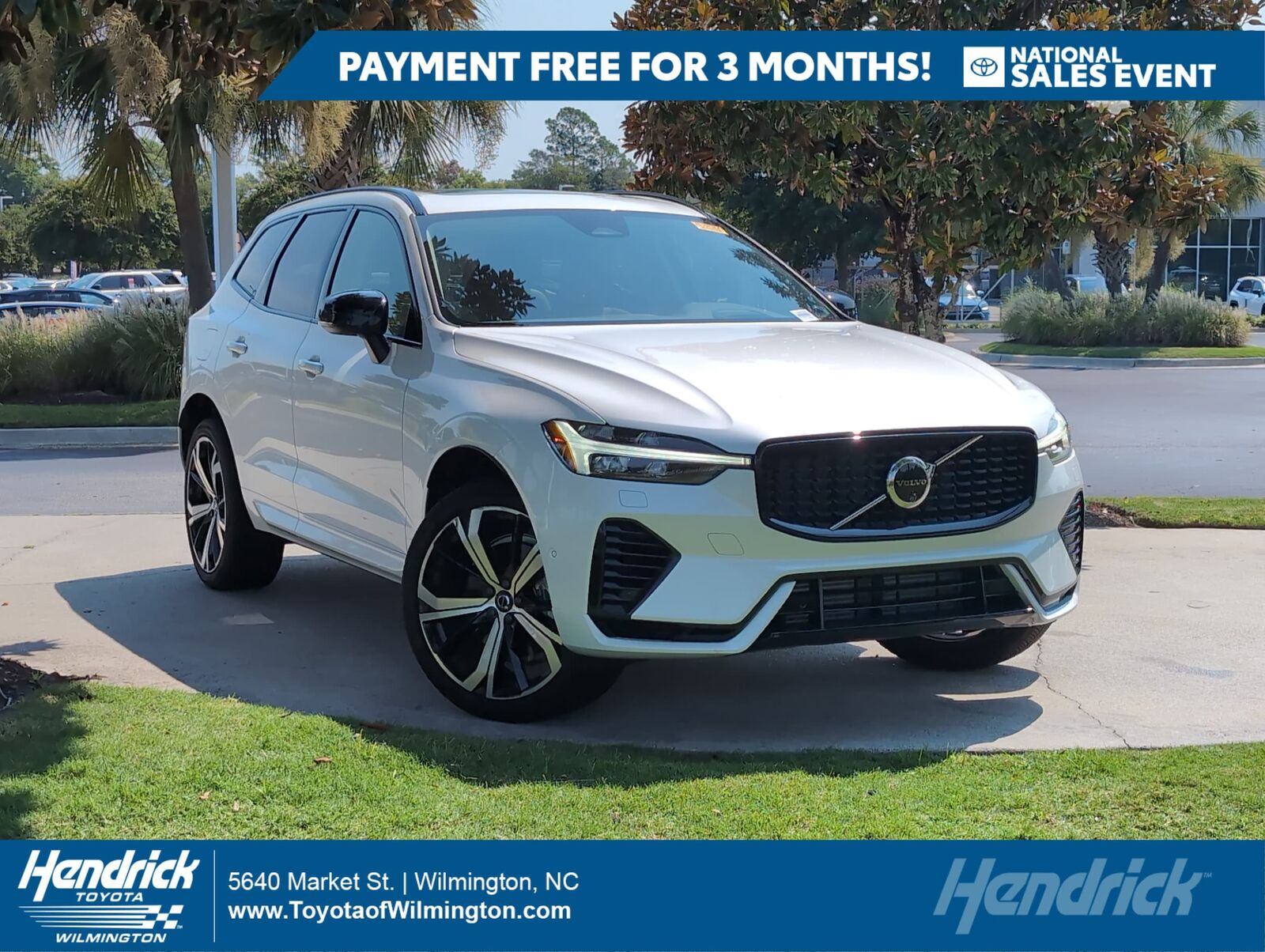 2025 VOLVO XC60