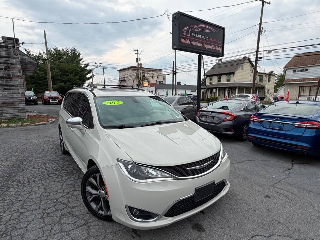2017 CHRYSLER Pacifica