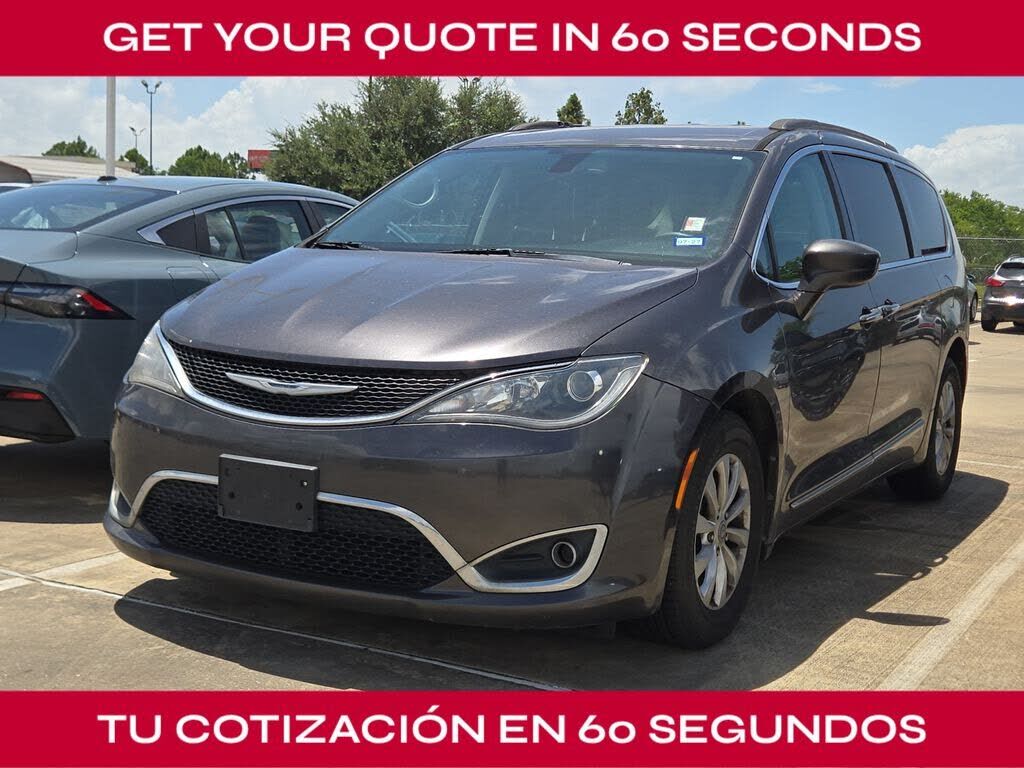 2017 CHRYSLER Pacifica