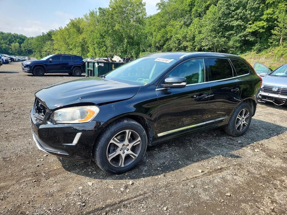 2014 VOLVO XC60