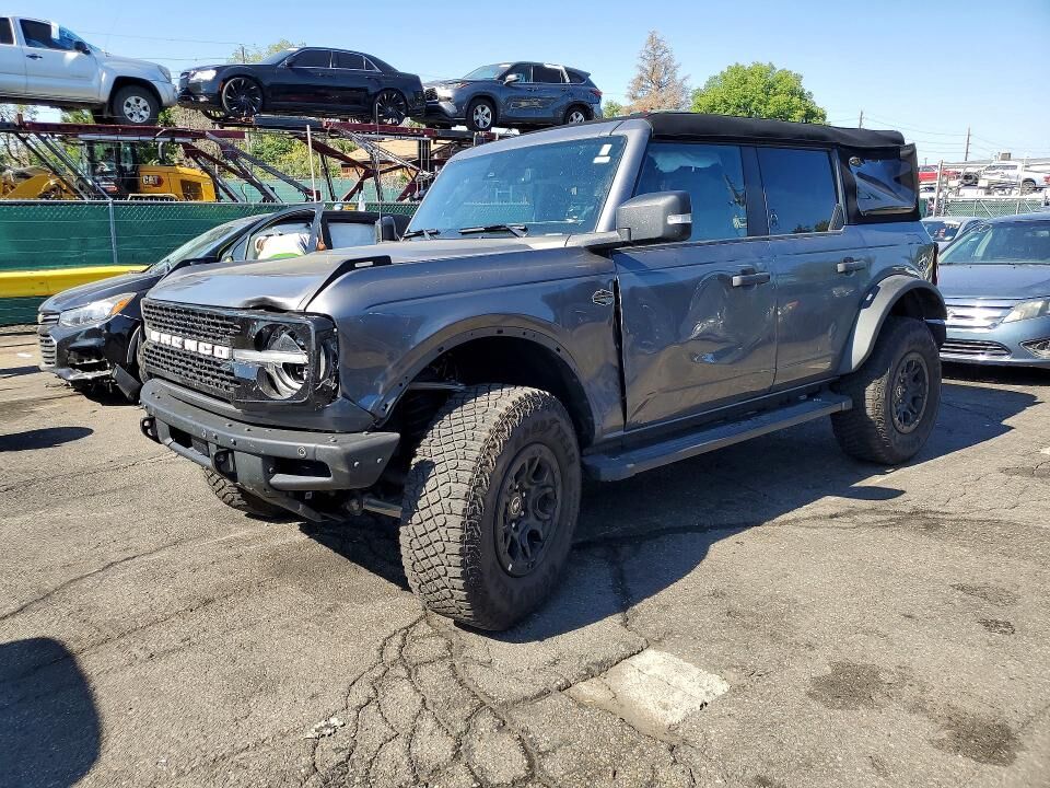 2023 FORD Bronco