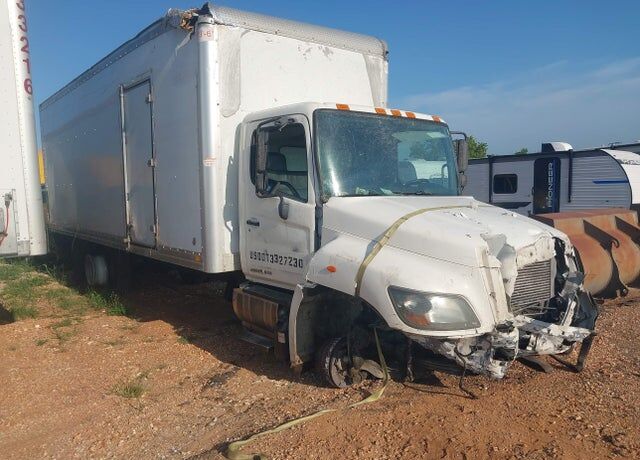 2015 HINO Conventional Type Truck