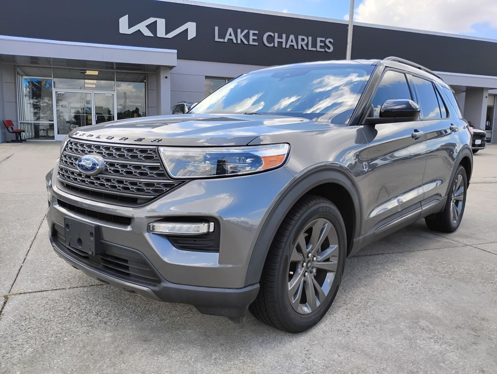 2022 FORD Explorer