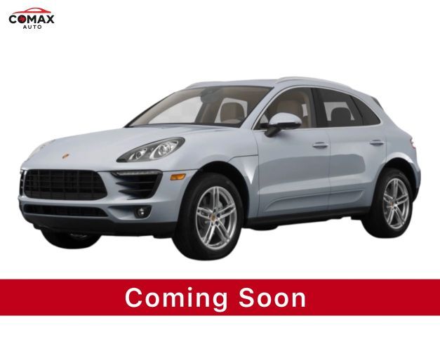 2016 PORSCHE Macan