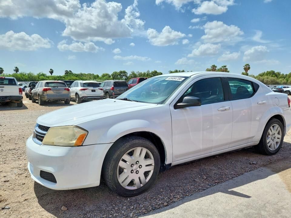 2013 DODGE Avenger