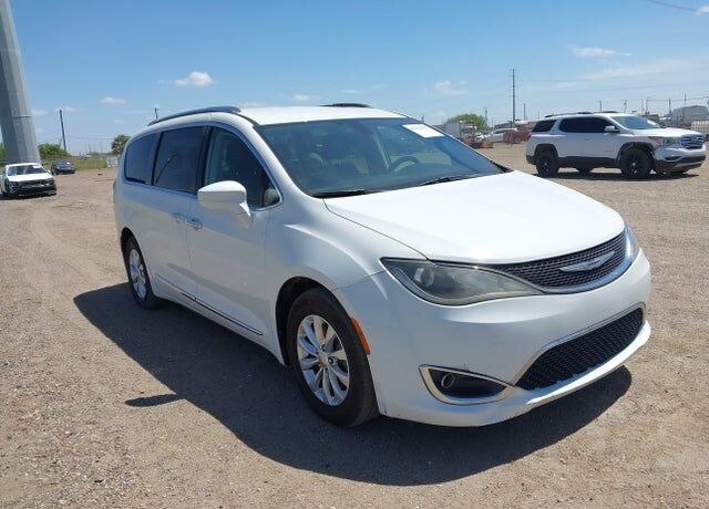 2018 CHRYSLER Pacifica