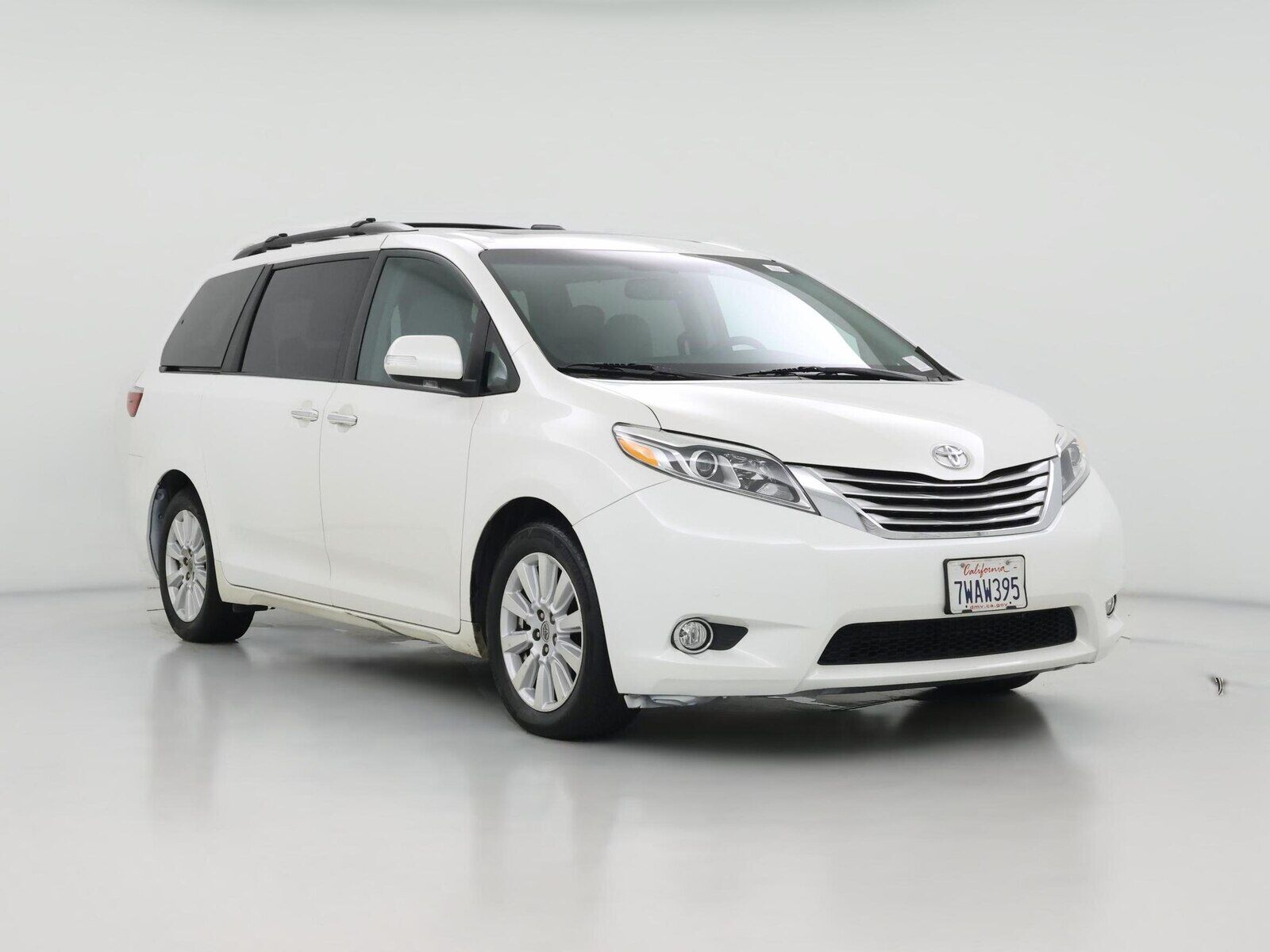 2017 TOYOTA Sienna