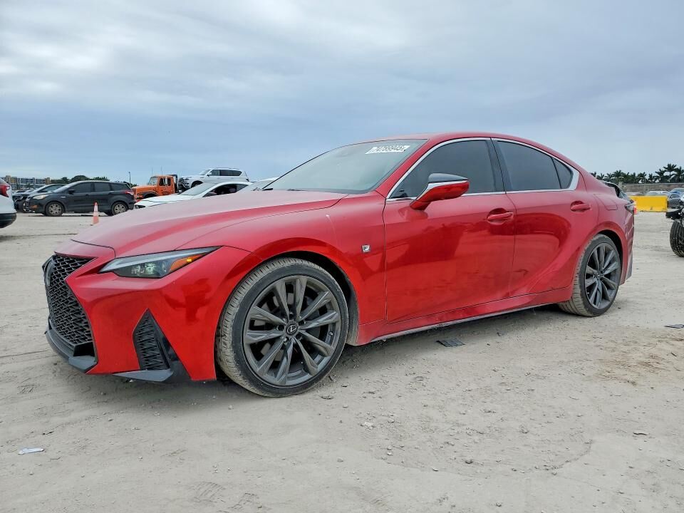 2022 LEXUS IS